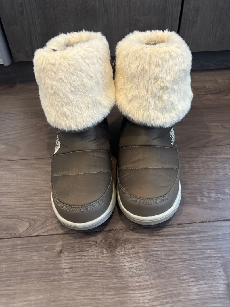 THE NORTH FACE ブラウンショートブーツ