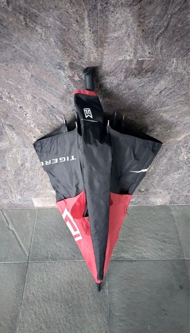 NIKE GOLF ゴルフ ナイキ アンブレラ 傘 タイガーウッズモデル