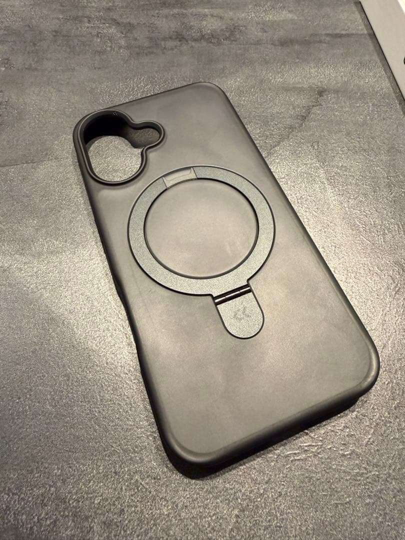 【極美品】iPhone16 ブラック128GB SIMフリー