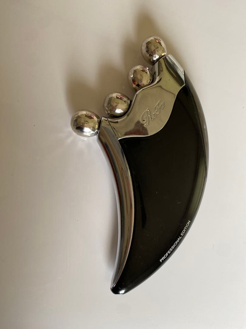 ReFa 4 CAXA 美顔ローラー ブラック カッサ　30800円