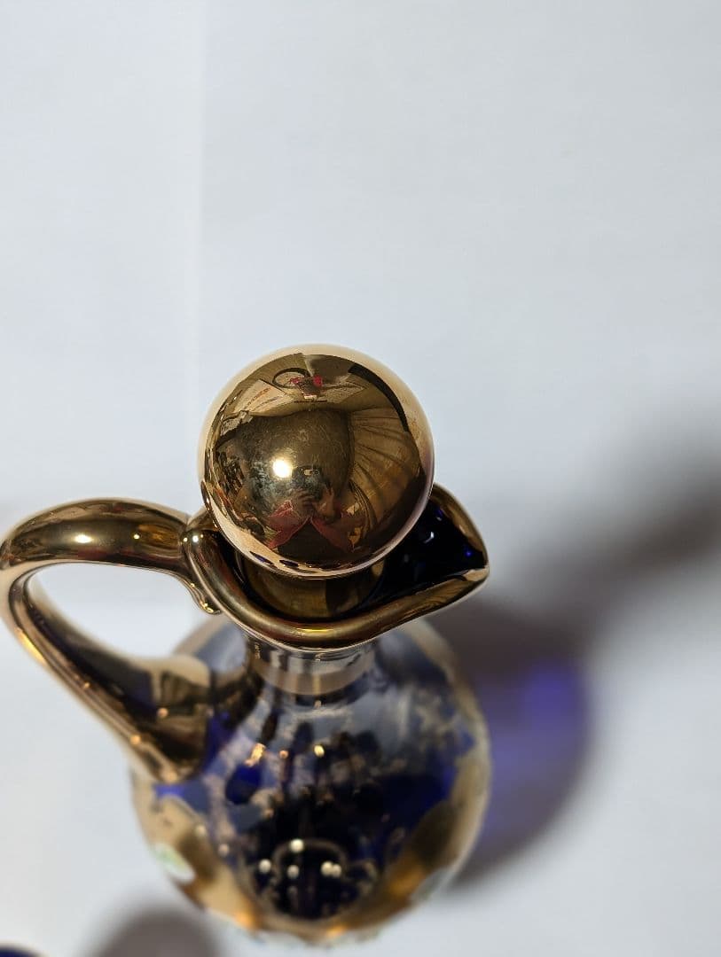 （押し上）BOHEMIA GLASS LASKA デキャンタとショットグラス