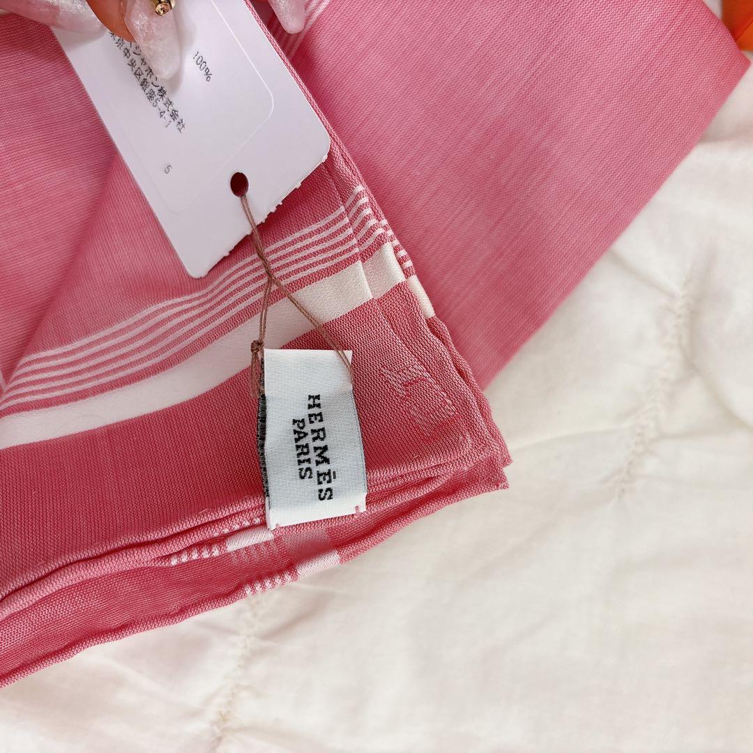 HERMES ピンク ハンカチ