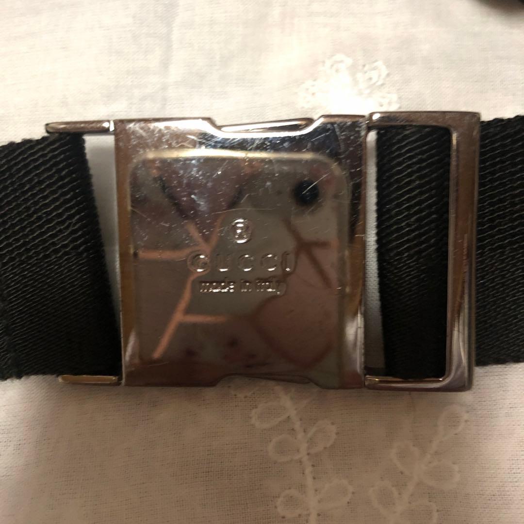 GUCCI ボディーバッグ