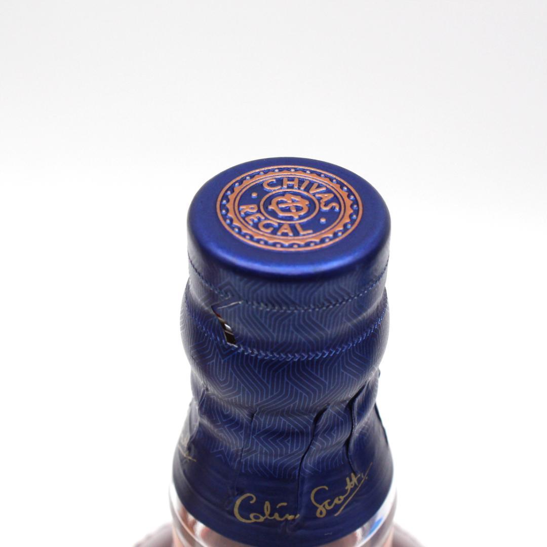 CHIVAS REGAL GOLD SIGNATURE 18年 700ml 2本