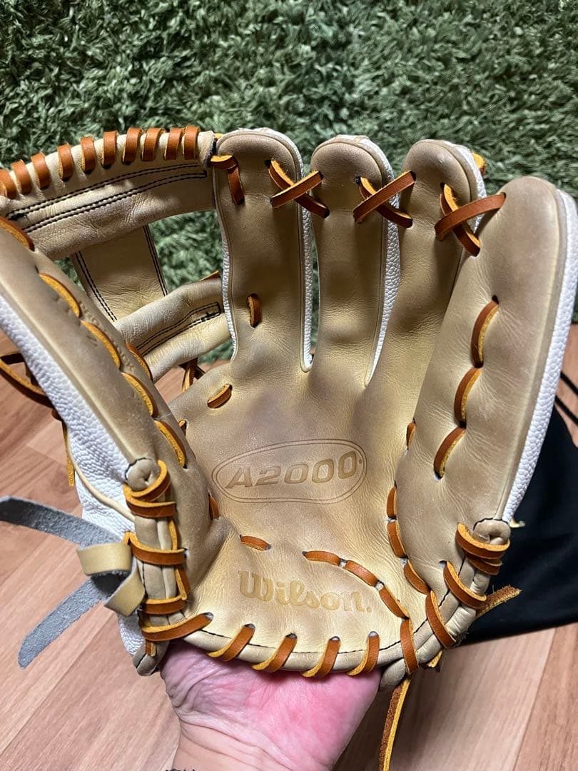 Wilson A2000 H12 硬式グラブ ホワイトSS×キャメル