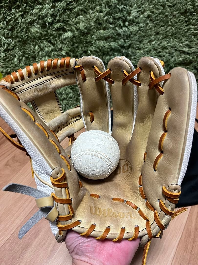 Wilson A2000 H12 硬式グラブ ホワイトSS×キャメル