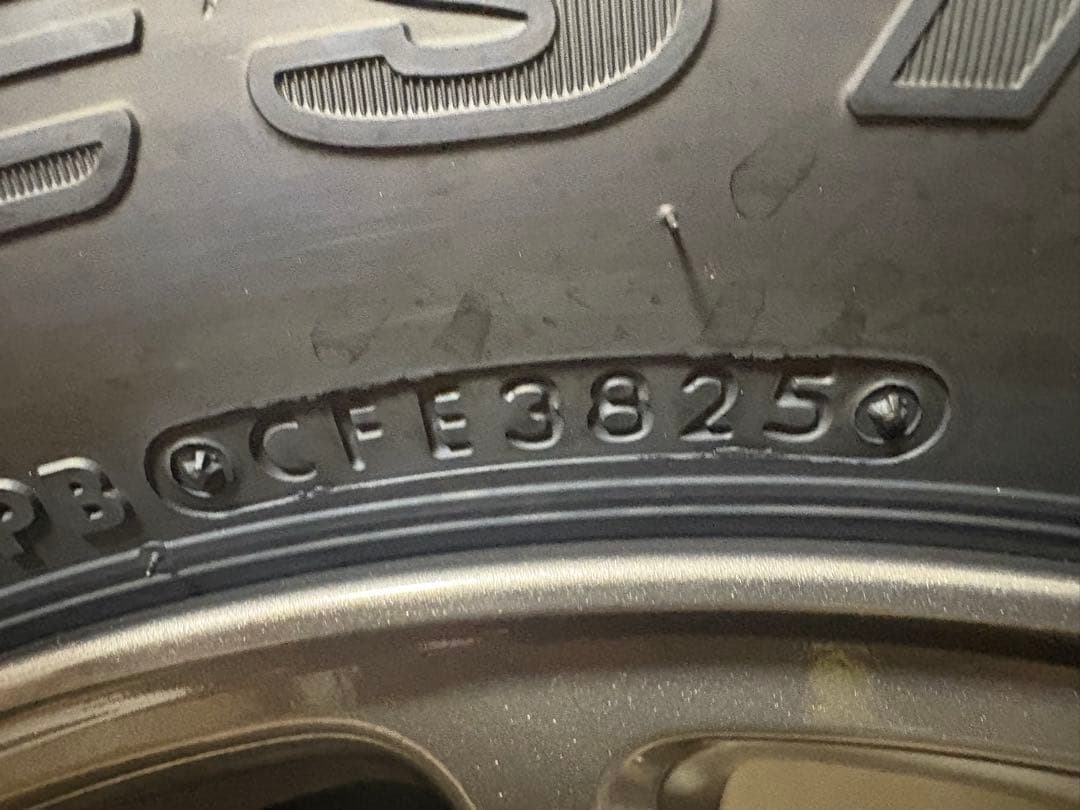 ジムニー 純正タイヤホイールセット　JB64 新車外し　スペアタイヤ付　引取り