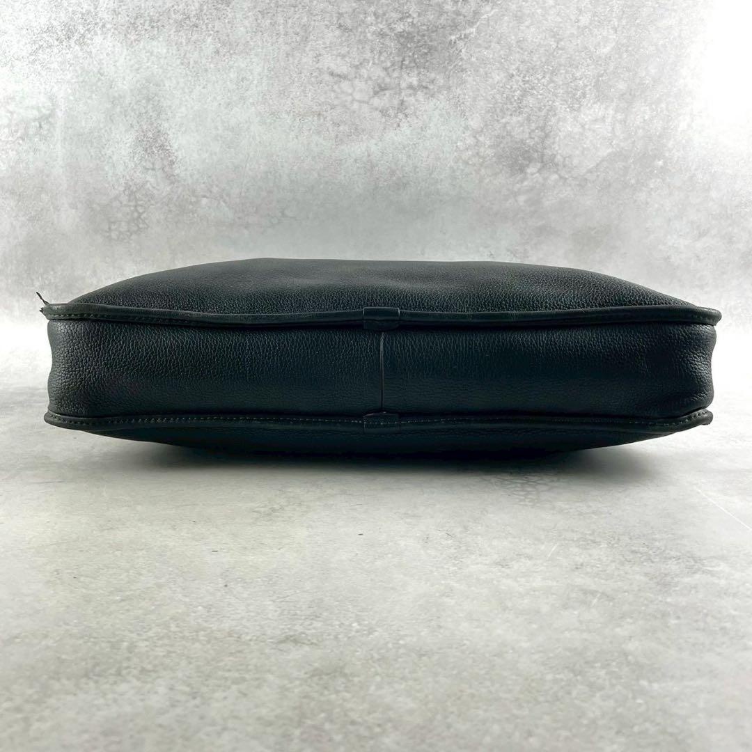 ロエベ　アナグラム　ビジネスバッグ　レザー　ブラック　ロゴ