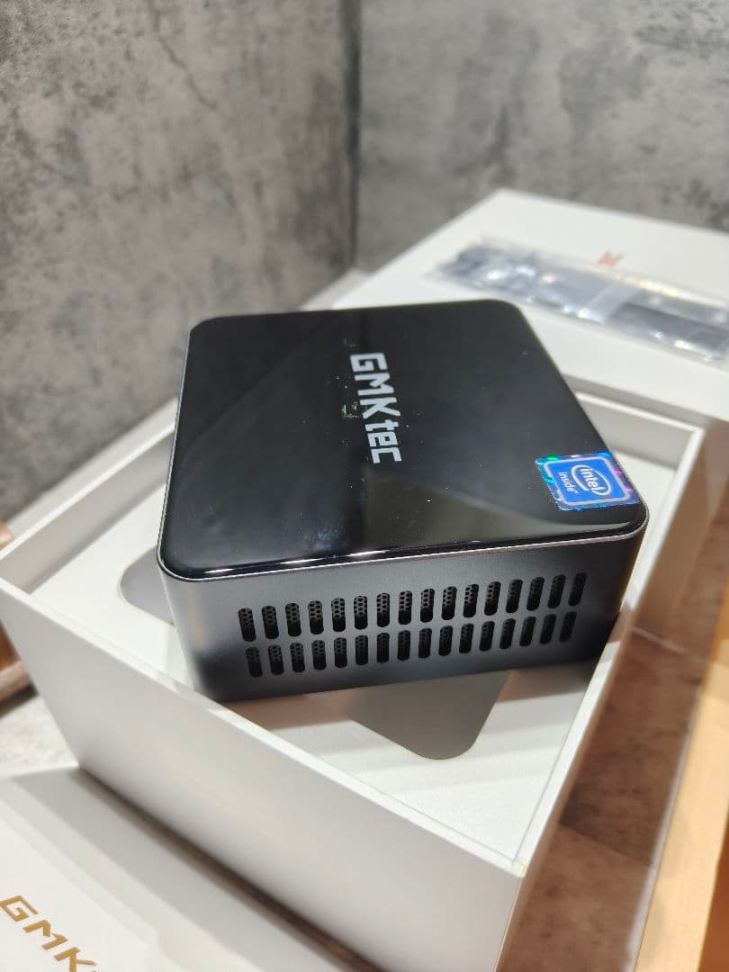 GMKtec NucBox G1 8GB 512GB ミニPC