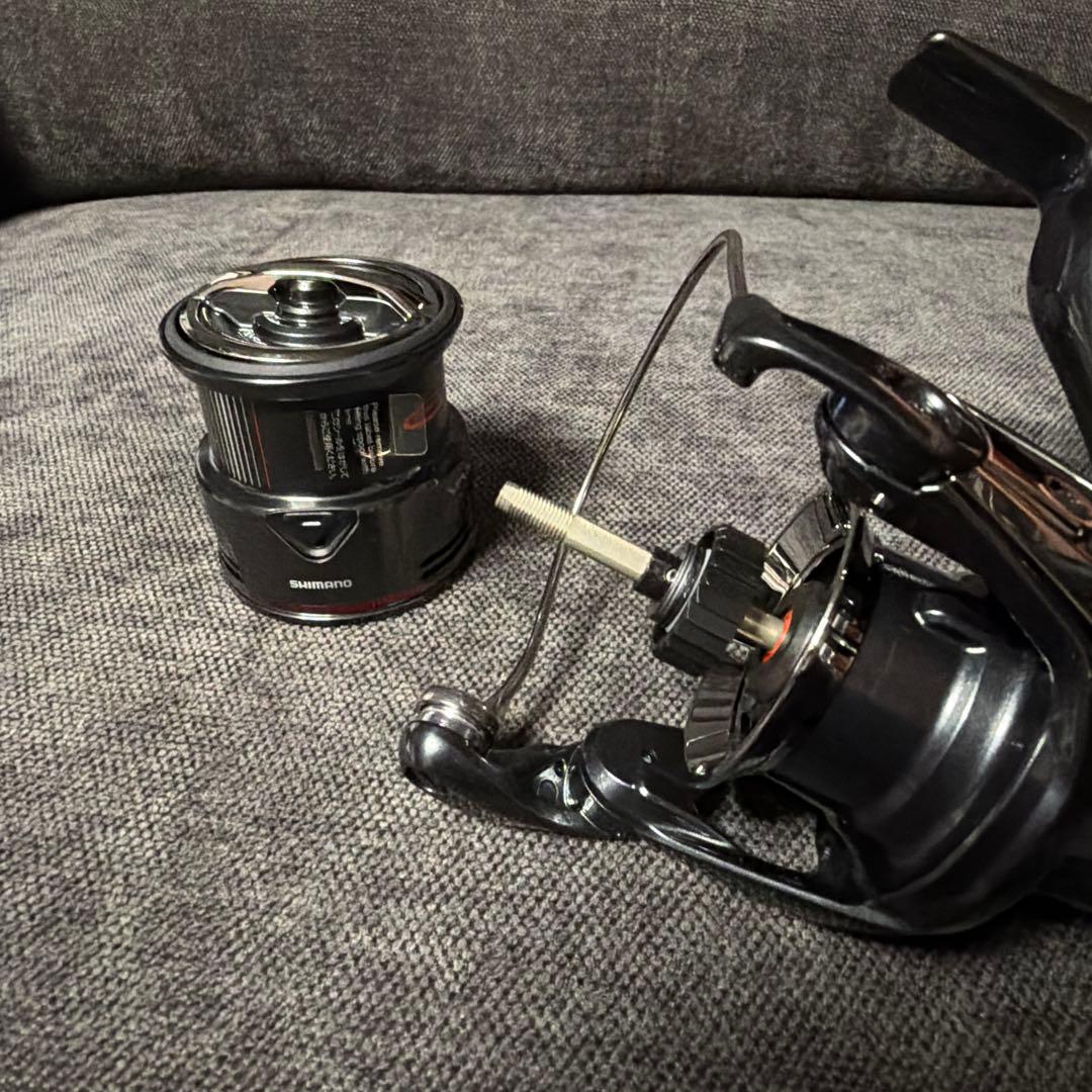 シマノ 24 ヴァンフォード 2500S 新品未使用 付属品完備