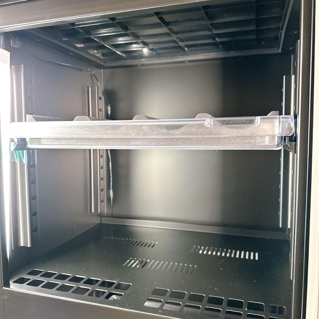 東洋リビング 防湿庫 オートクリーンドライ　137L ED-140CATP2