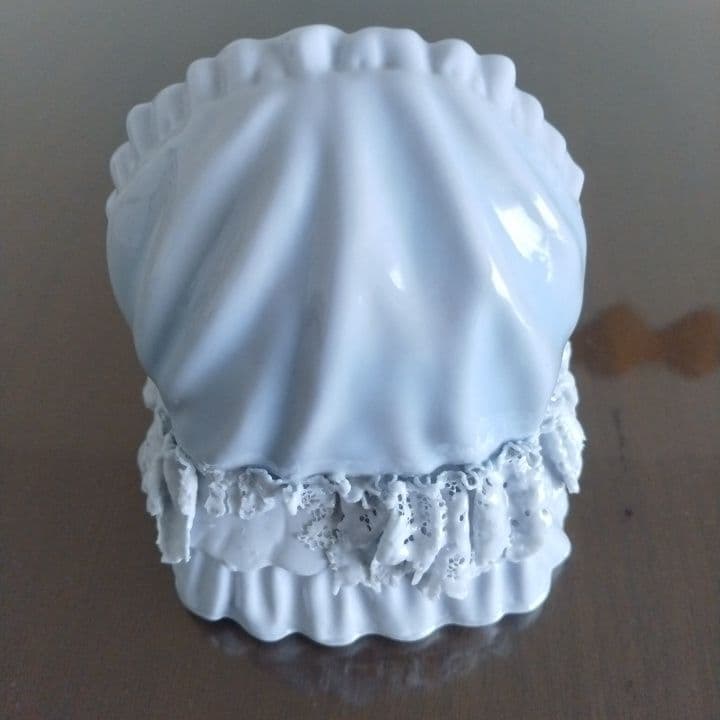 陶磁器製 赤ちゃんとクマの置物 アンティーク