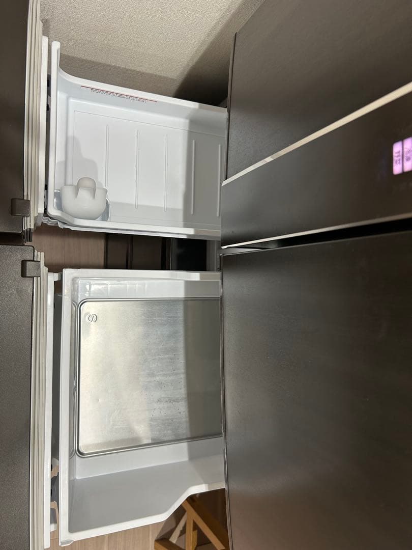 三菱 MR-JX60W-RW 冷蔵庫 600L 2013年製