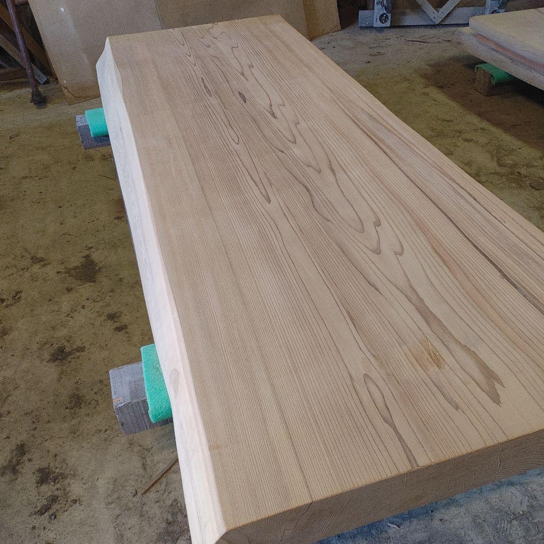 送料込み　一枚板　杉　スギ　無垢材　天板　テーブル　カウンター　DIY　番号41