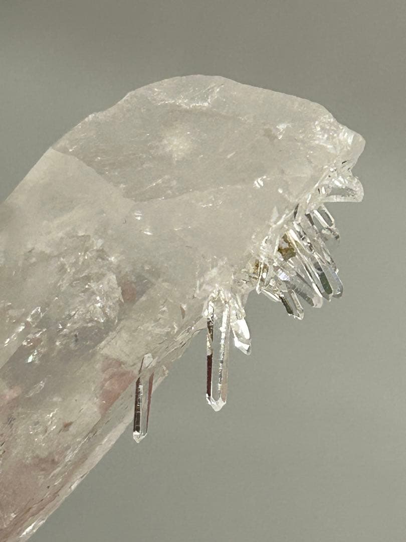 コロンビア産　レムリアンクォーツ　天然石　置物　インテリア