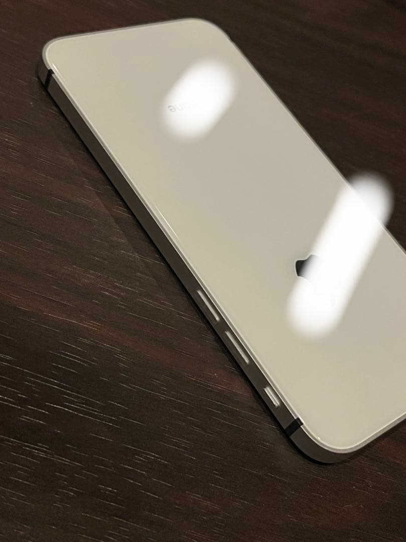 Apple iPhone 8 ホワイト外装カスタマイズ 本体のみ【SIMフリー】