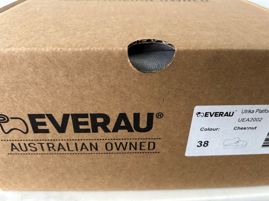 ミ*コ様 新品　UGG エクスプレス　ムートンブーツ　厚底　EU38