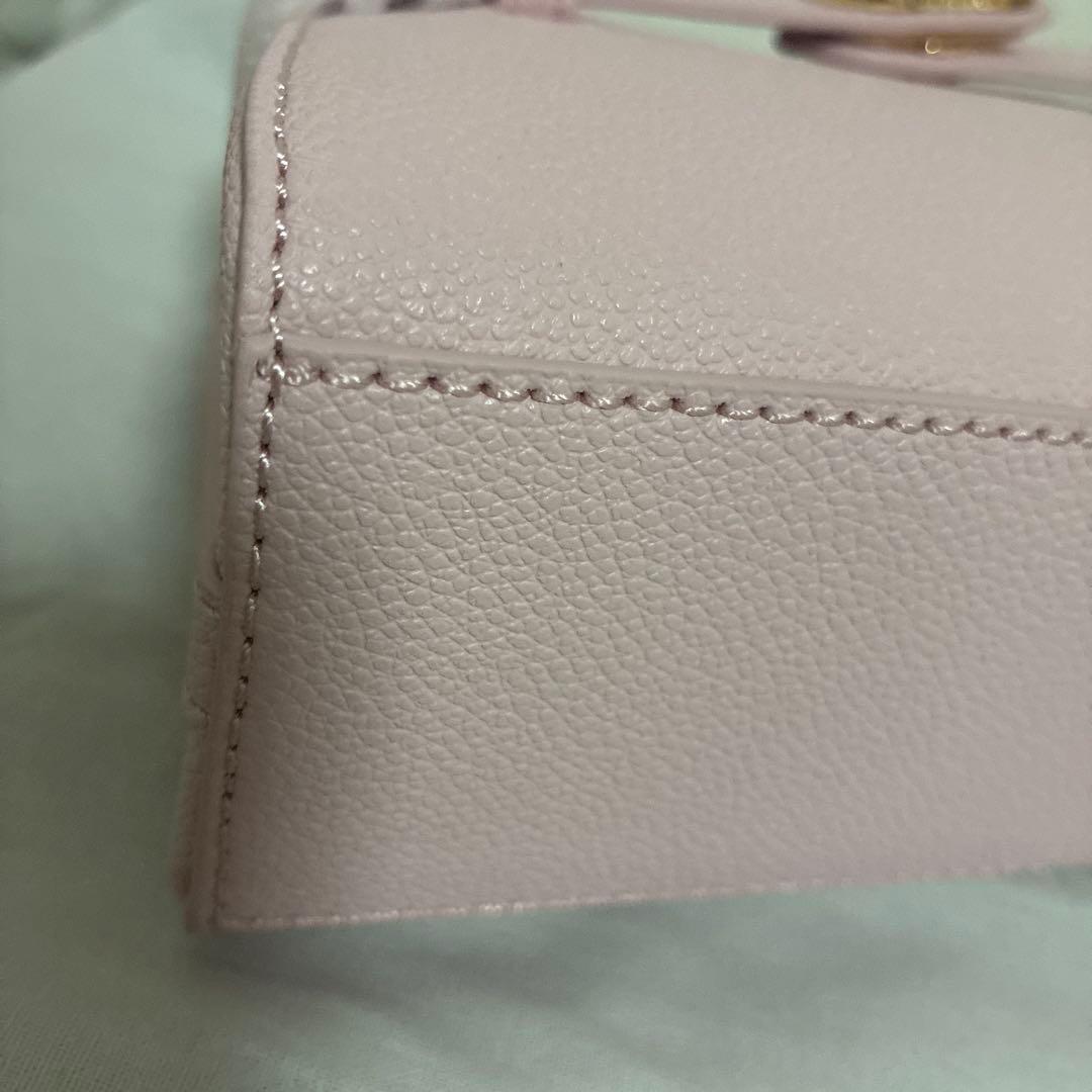 CHARLES&KEITH チャールズ＆キース　オブリエル トップハンドルバッグ