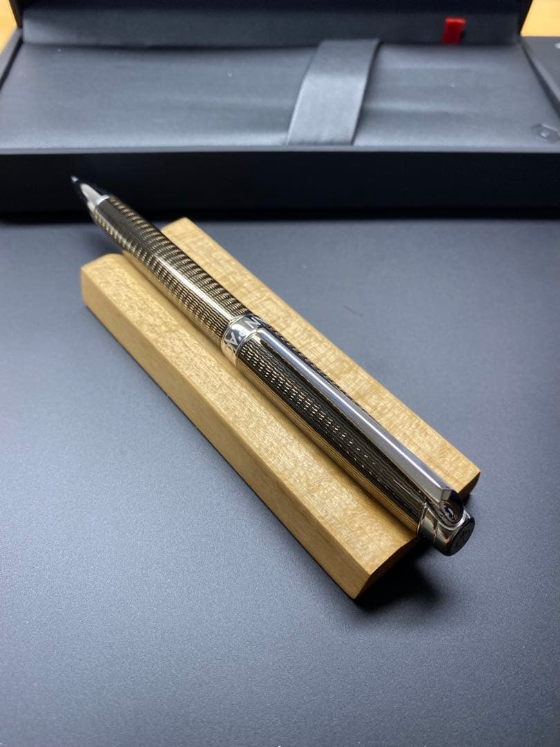 CARAN d'ACHE × PATEK PHILIPPE ボールペン ブロンズ