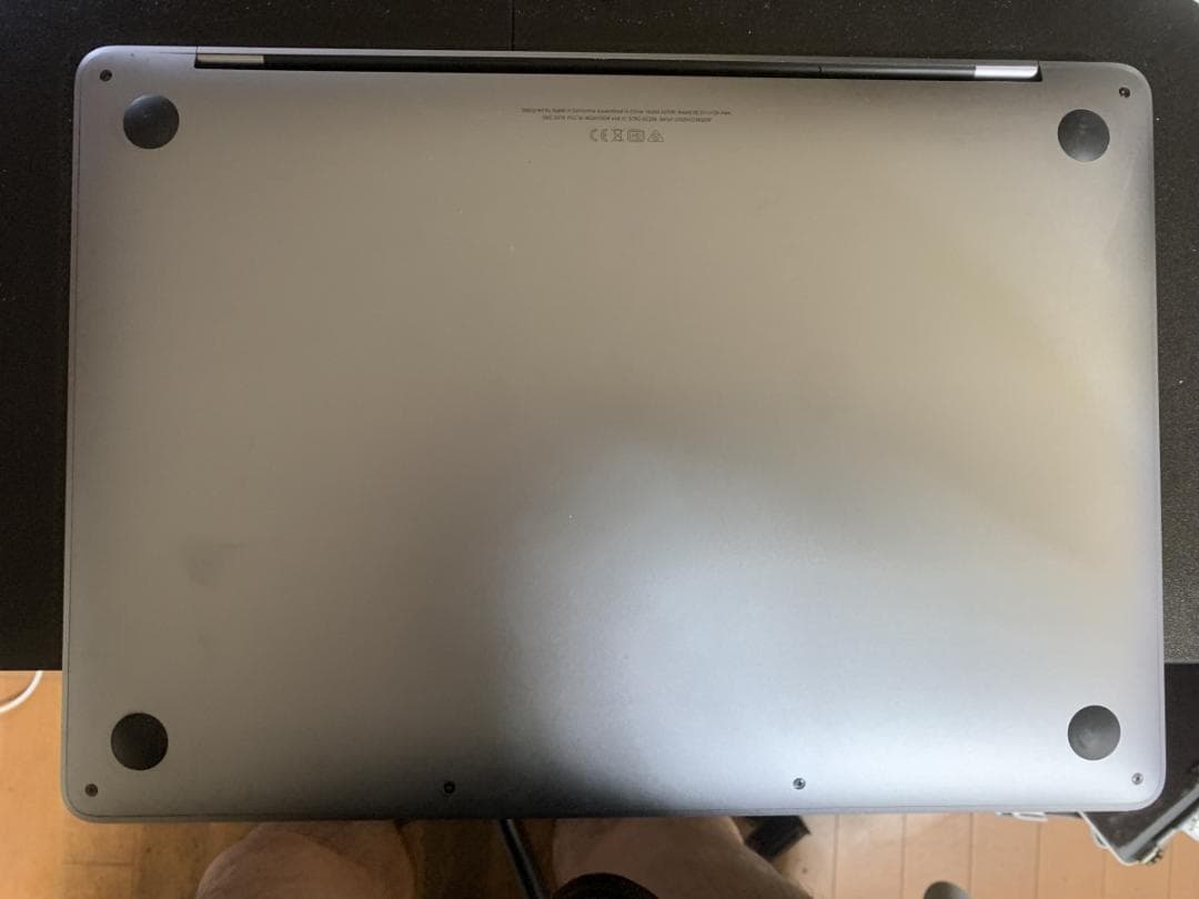 極美品 MacBook Pro A2338 2020 M1/8GB/512GB