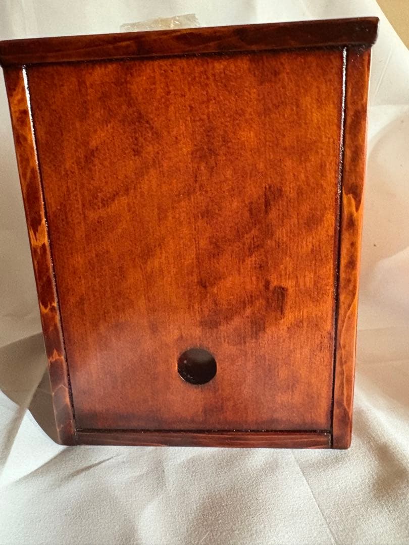 遊山箱　漆塗り