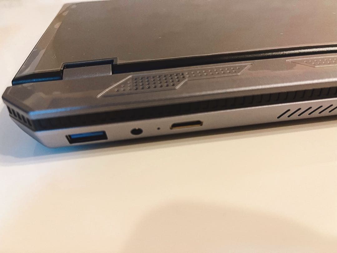 7インチWin11pro搭載UMPC(ミニノートPC)