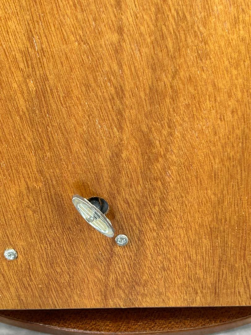 送料込み⭐︎天板収納オルゴール付き円形木製サイドテーブル