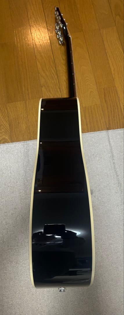 2016年製EPIPHONE のエレアコギター「AJ-45ME EB」