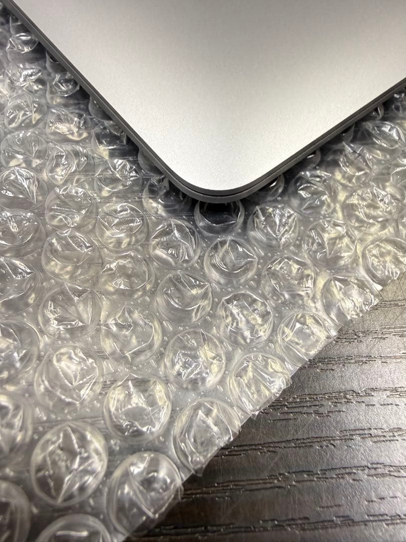 Apple MacBook Air (M1, 2020) 本体 スペースグレイ