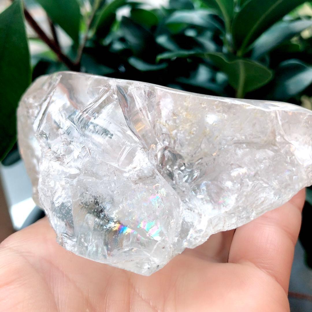 【ラスト一点再入荷】レインボー入りロッククリスタルプレート