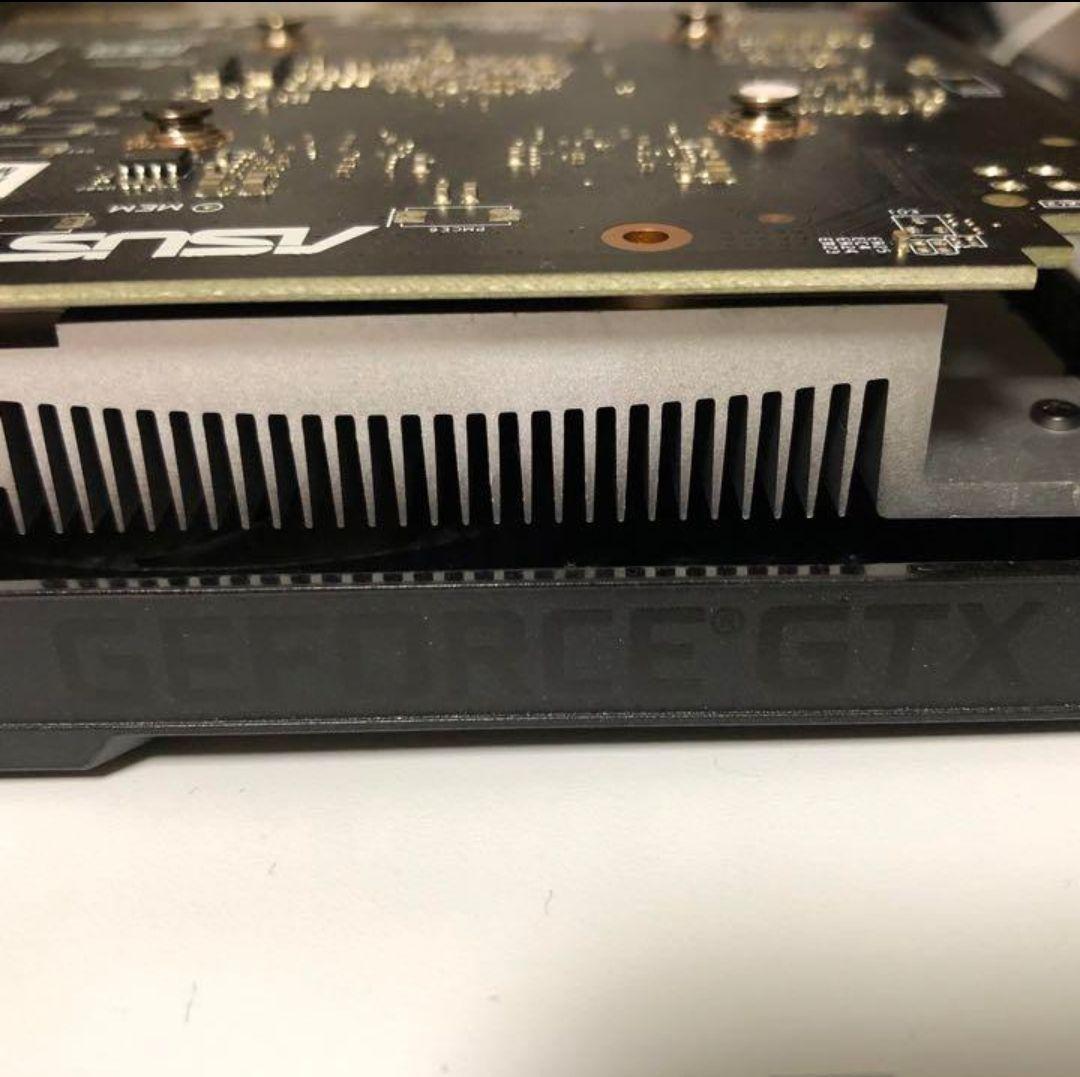 グラフィックボード・グラボ・ビデオカード ASUS PHOENIX GeForce GTX 1650 4GB