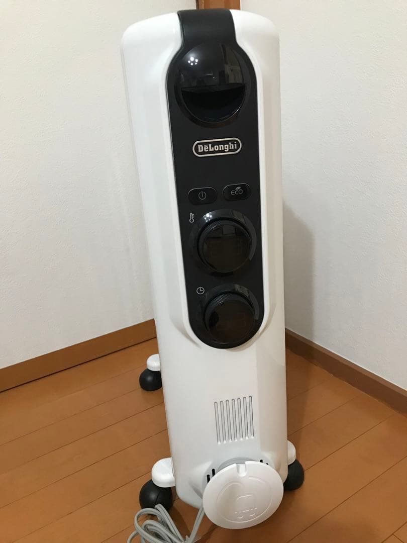 デロンギ　アミカルド オイルヒーター