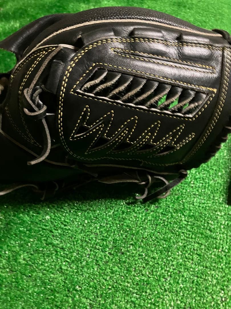 Wilson 硬式　投手用グラブ