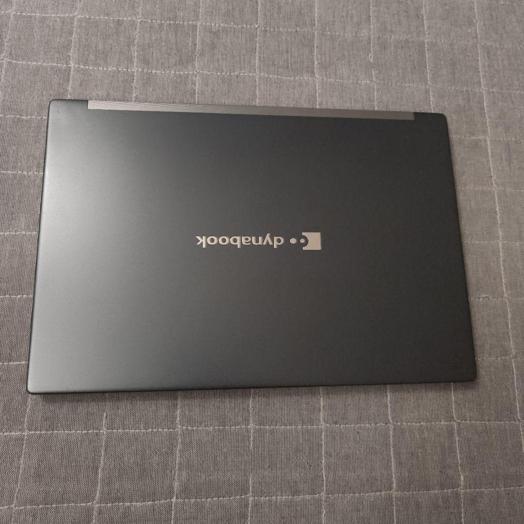 超美品 Dynabook 超軽量 驚速 13世代i5 16GB 512GB 19