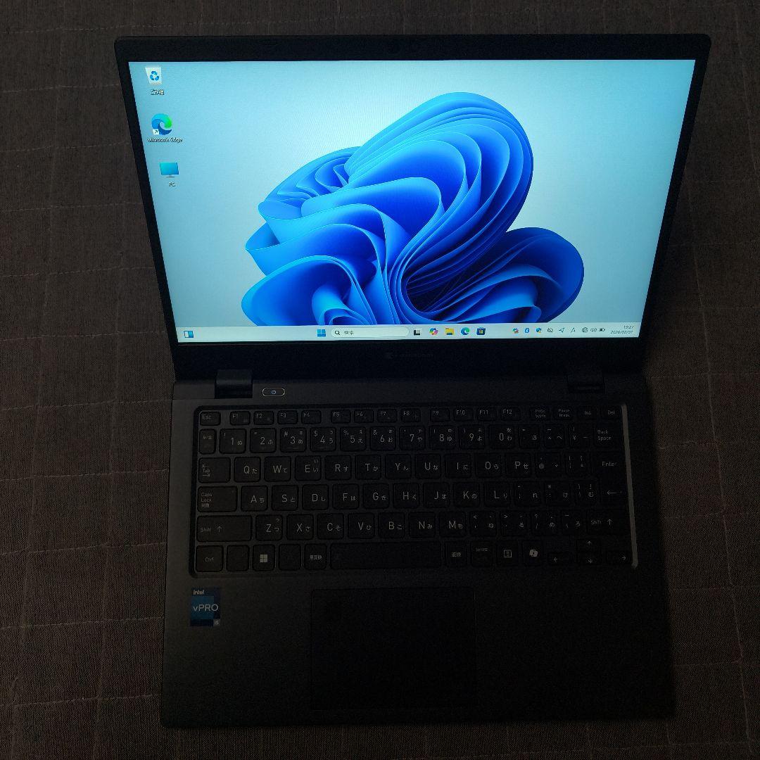 超美品 Dynabook 超軽量 驚速 13世代i5 16GB 512GB 19