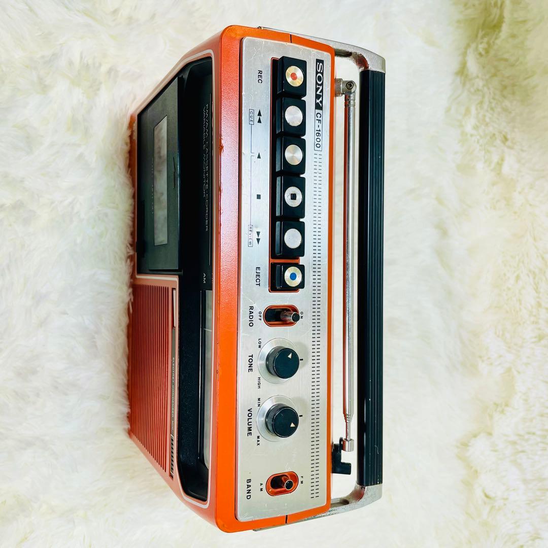 希少な美品　現状品　SONY CF-1600 ヴィンテージラジカセ　オレンジ