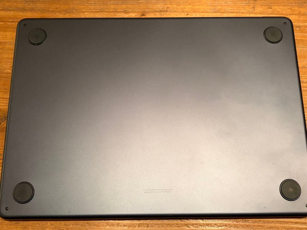 MacBook本体 Apple MacBook Air M2 16GB 512GB BT84%