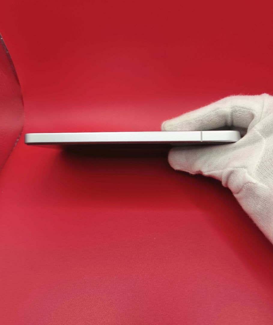 【美品】Xiaomi POCO F7 12GB+256GB 国内版Simフリー