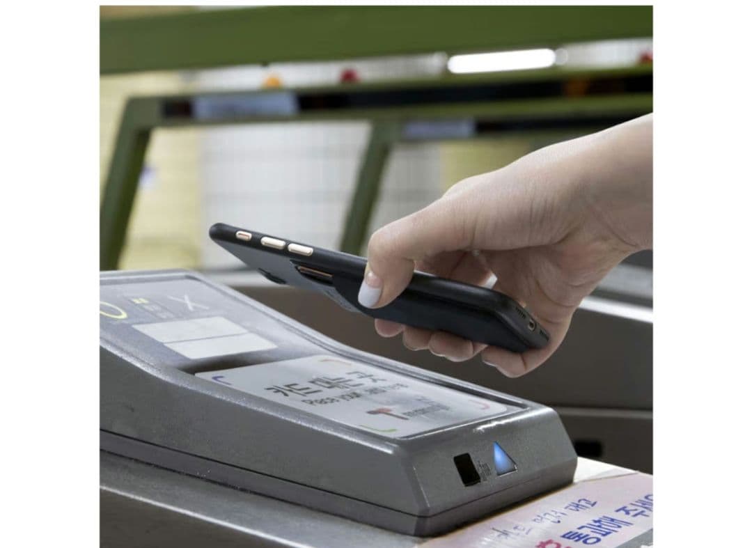 【美品】Xiaomi POCO F7 12GB+256GB 国内版Simフリー