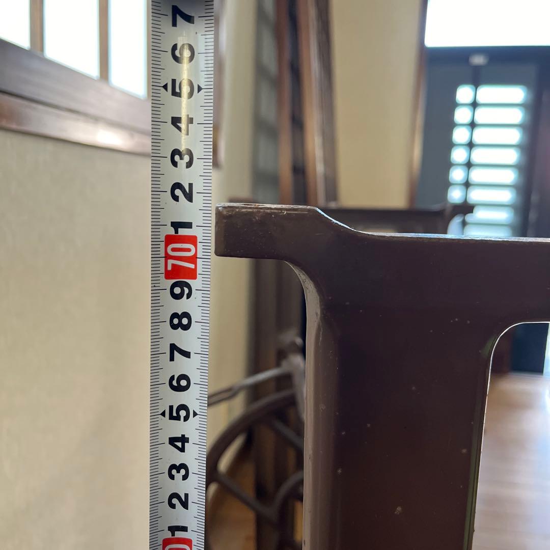 TOYOTAミシンの脚　ＤＩＹでテーブルの脚に！