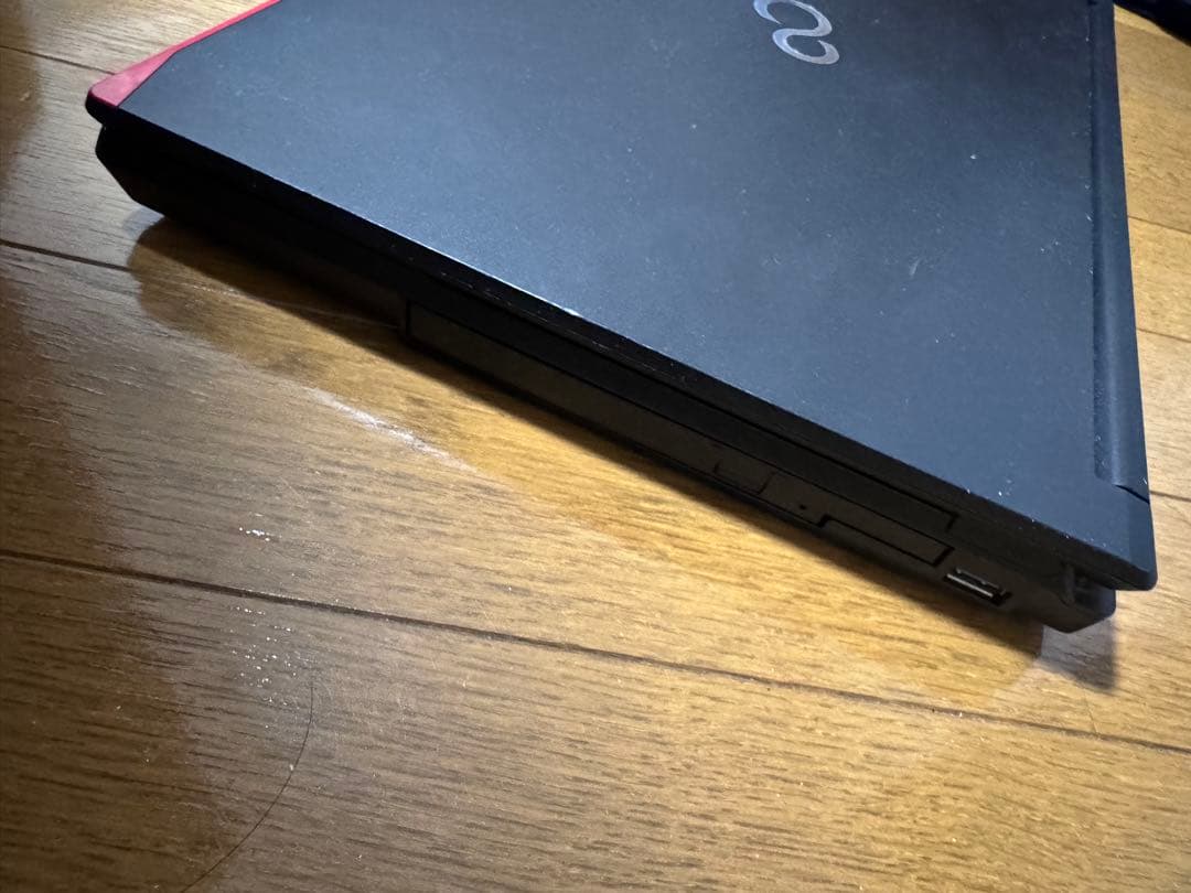 富士通 LIFEBOOK Windows11 i5 4GB SSD128GB