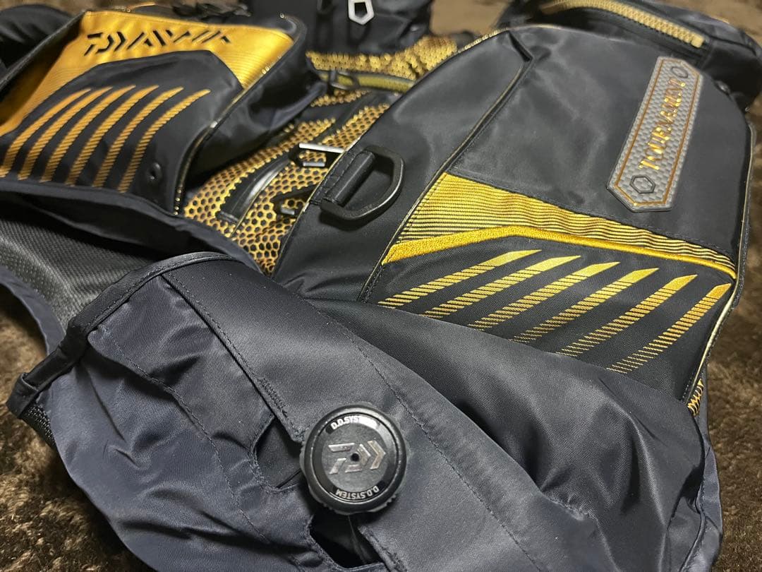 ダイワ トーナメント バリアテックDF-3108T ブラック XL 新品未使用品