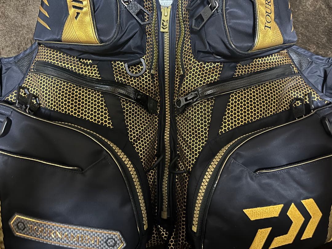 ダイワ トーナメント バリアテックDF-3108T ブラック XL 新品未使用品