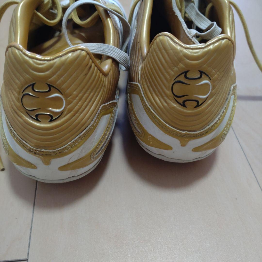 アディダス プレデターアブソリオン 2006モデル　24.0