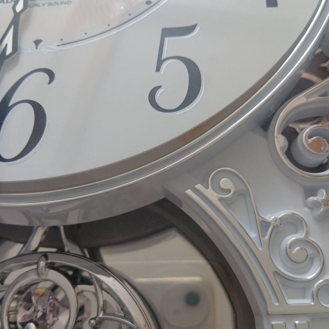 【新品未使用】リズム時計工業　 クリスタル装飾電波時計　掛時計　メロディ時計