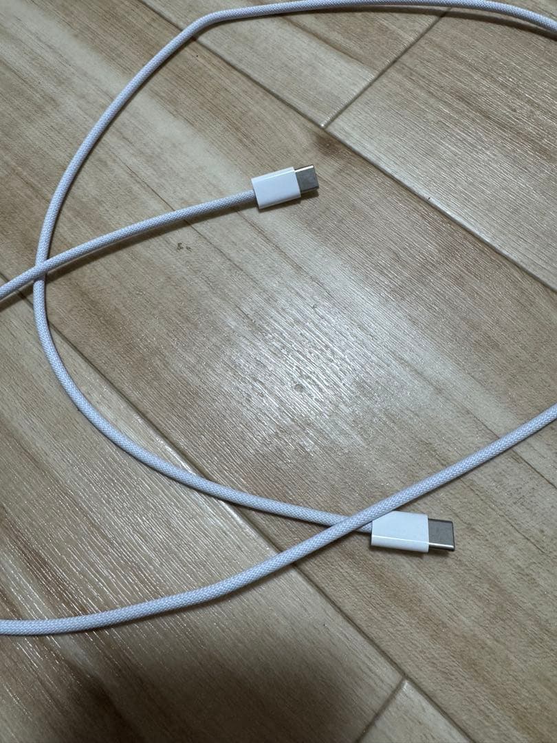 Apple AirPods Pro (第2世代) usb-c ESRケース付き