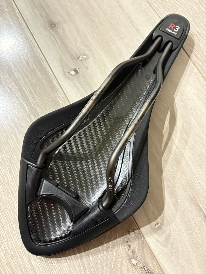 フィジーク【アリオネ】