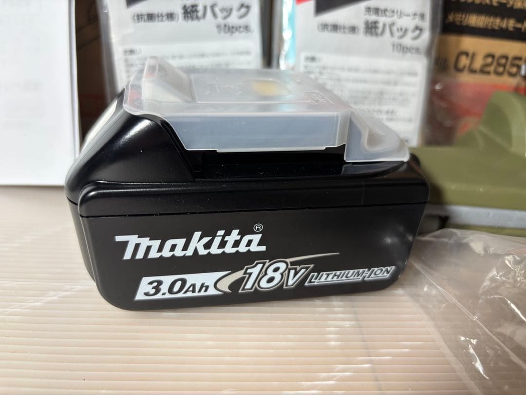 マキタ CL285FD掃除機 クリーナー Makita DC18RF セット