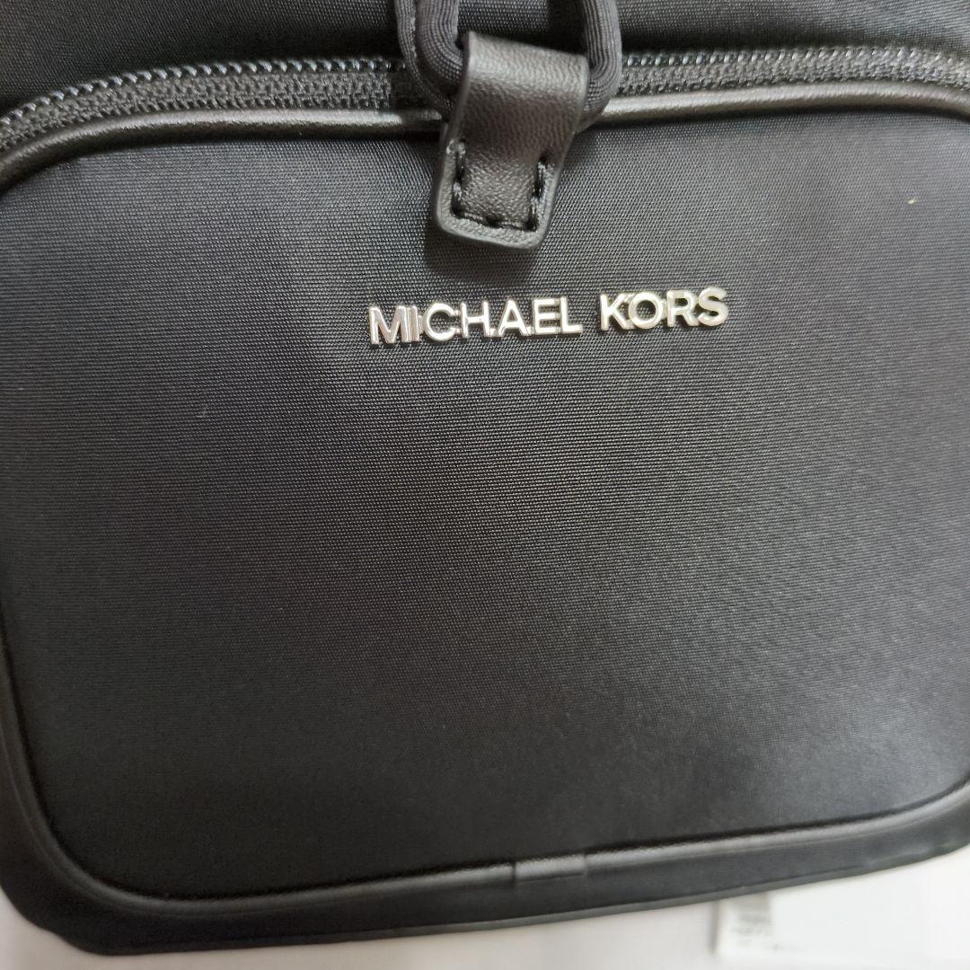 【新品未使用】マイケルコース巾着バッグショルダーバッグハンドバッグ KHAI