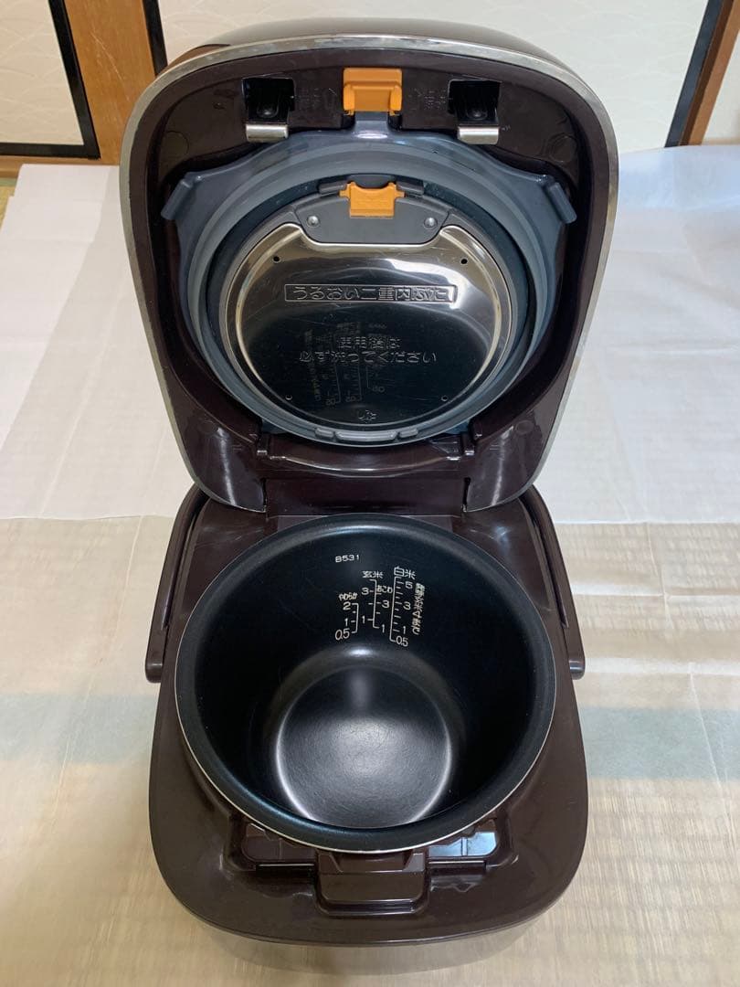 象印圧力炊飯器 NW-JB10 5.5合炊きブラウン